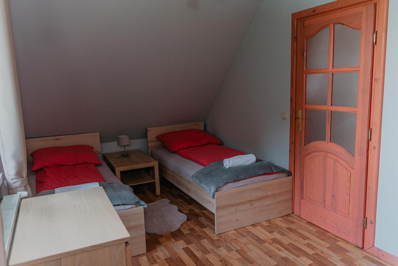 Szmaragdowy Domek Nowy Wisnicz Esterno foto